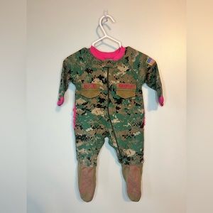 [2/$20] Baby Girl Woodland Camo Footed Crawler 0-3M